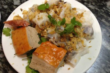 Bánh Cuốn Nhân Thịt Chả Rán